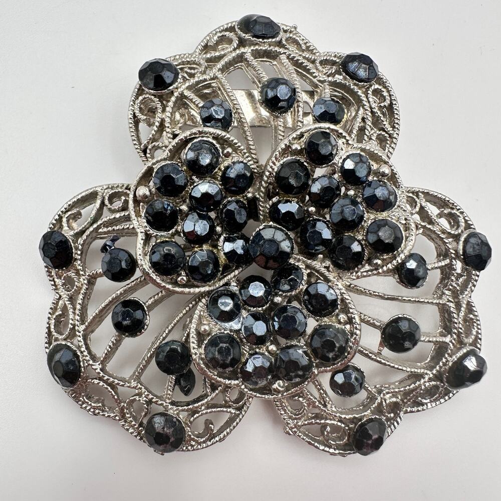 Vintage 90s Silver Tone Filigree Flower Black Rhinestone Brooch Pin Boho Jewelry